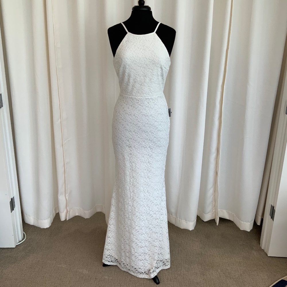 Lulu’s White Lace Maxi Dress